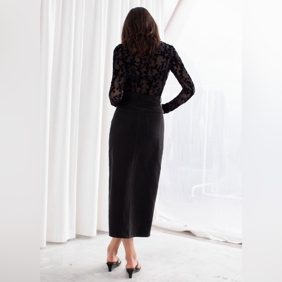 & Other Stories Front Split Denim Black Midi Skirt - Picture 3 of 5